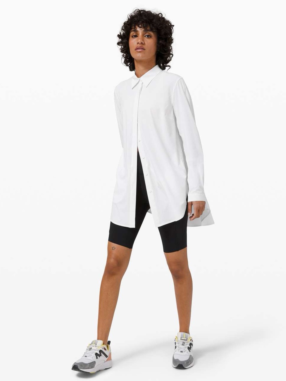 Lululemon Ivory Lululemon In the Moment Tunic Shirt Size 10